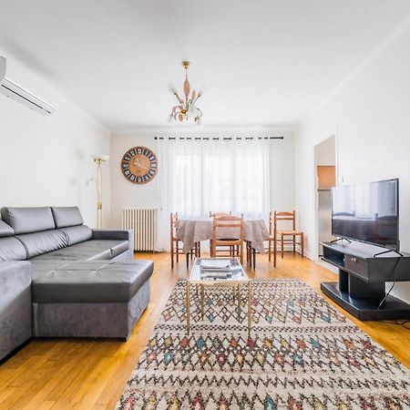 Les Rosiers - Maison Avec Jacuzzi Brive-la-Gaillarde Dış mekan fotoğraf