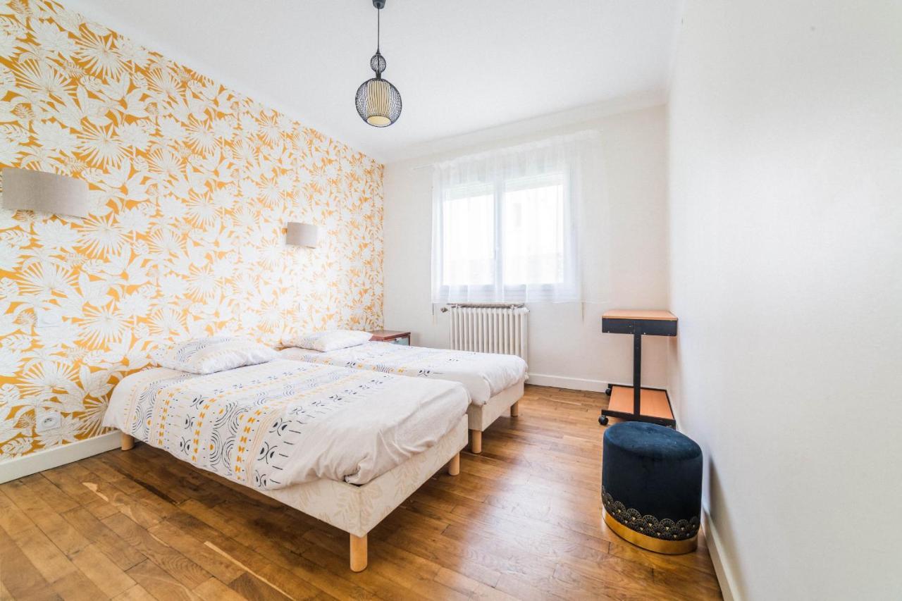 Les Rosiers - Maison Avec Jacuzzi Brive-la-Gaillarde Dış mekan fotoğraf