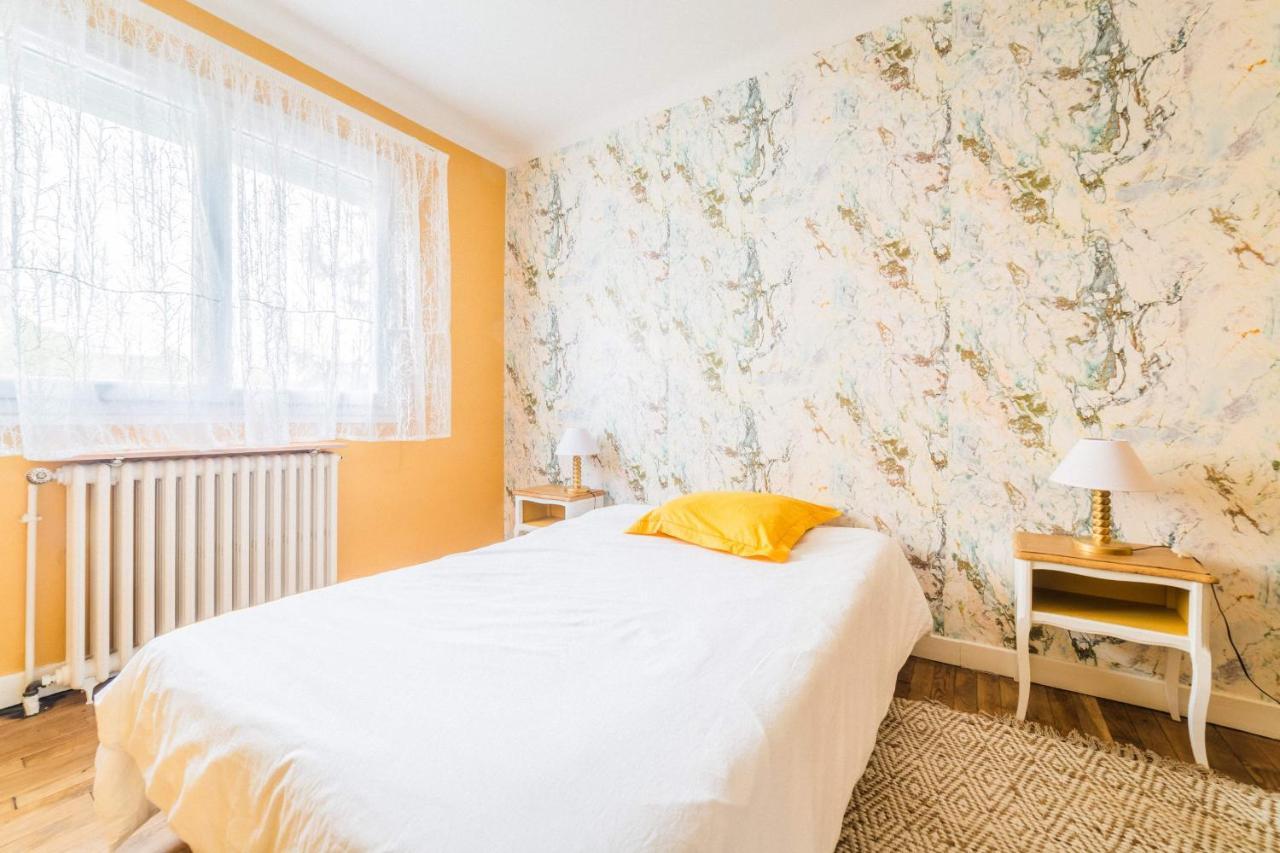 Les Rosiers - Maison Avec Jacuzzi Brive-la-Gaillarde Dış mekan fotoğraf